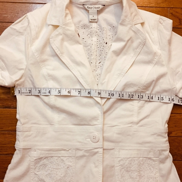 White House Black Market. Super stylish. - Picture 5 of 8